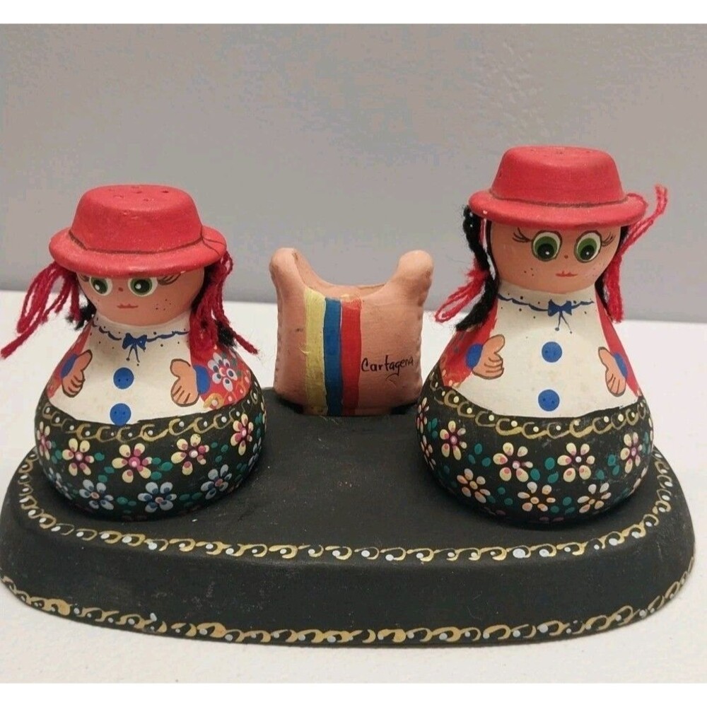 Vintage Cartagena Colombia Folk Art Salt Pepper Shakers Toothpick Holder Caddy